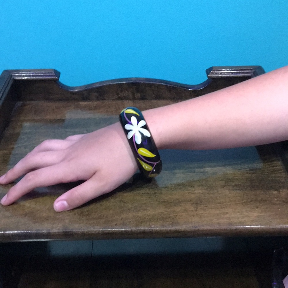 Bracelet